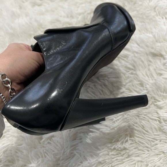 Alexander Wang Leather Peep Toe Heels - Size 39.5 US 9 - Picture 9 of 9